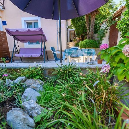 Apartmani Loreta Mali Lošinj Zewnętrze zdjęcie