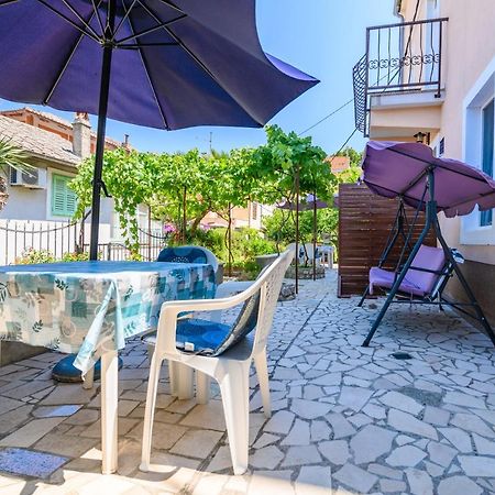 Apartmani Loreta Mali Lošinj Zewnętrze zdjęcie