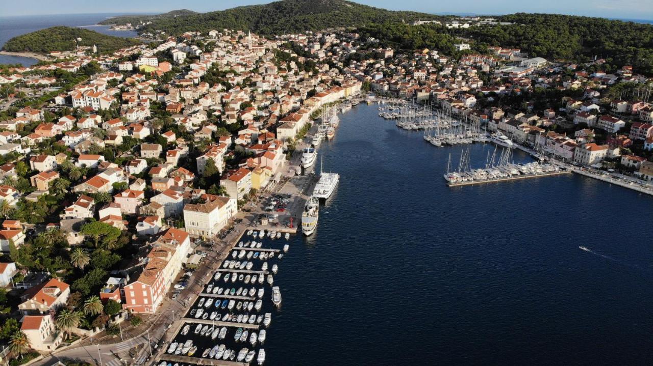 Apartmani Loreta Mali Lošinj Zewnętrze zdjęcie