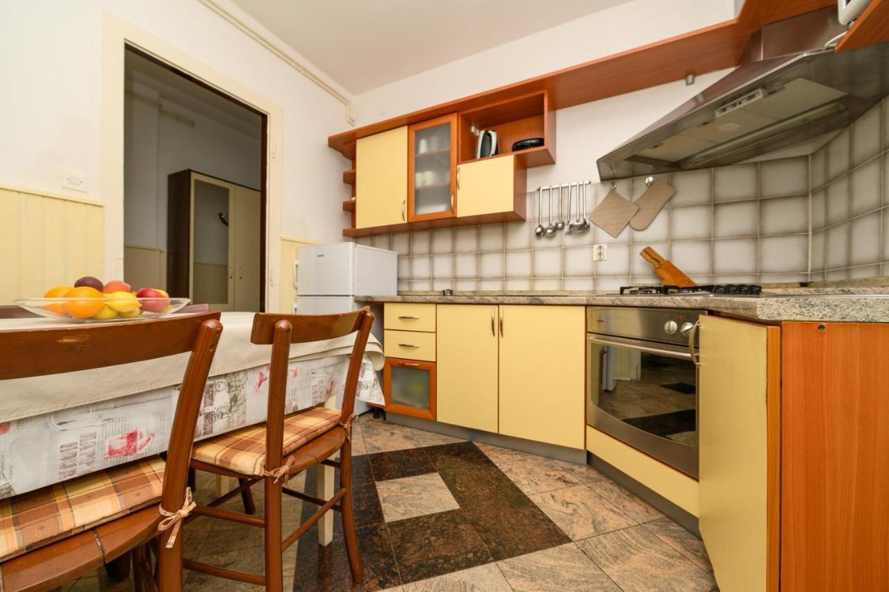 Apartmani Loreta Mali Lošinj Zewnętrze zdjęcie
