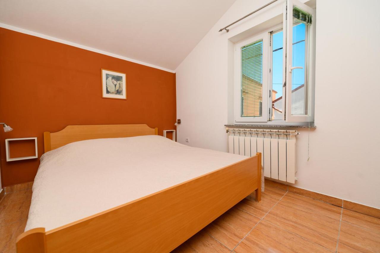 Apartmani Loreta Mali Lošinj Zewnętrze zdjęcie