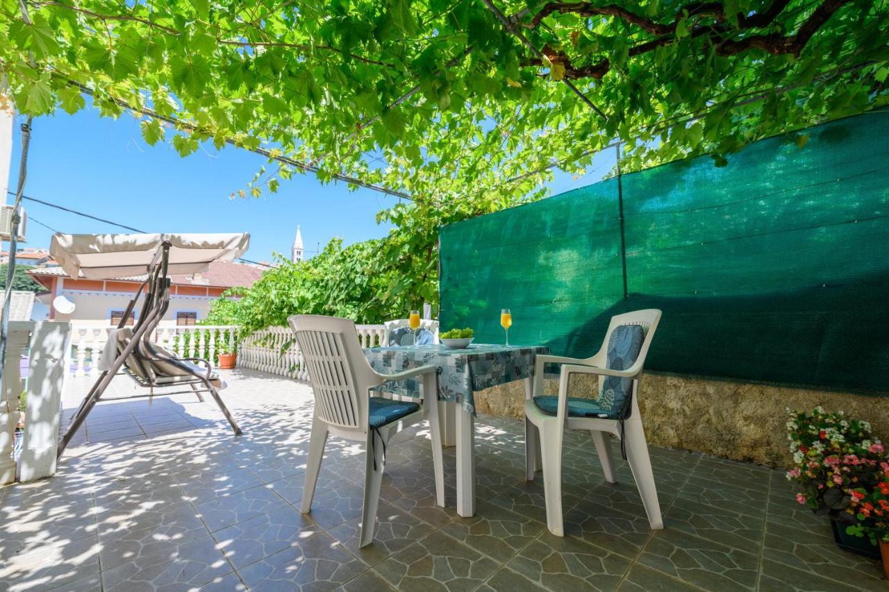 Apartmani Loreta Mali Lošinj Zewnętrze zdjęcie