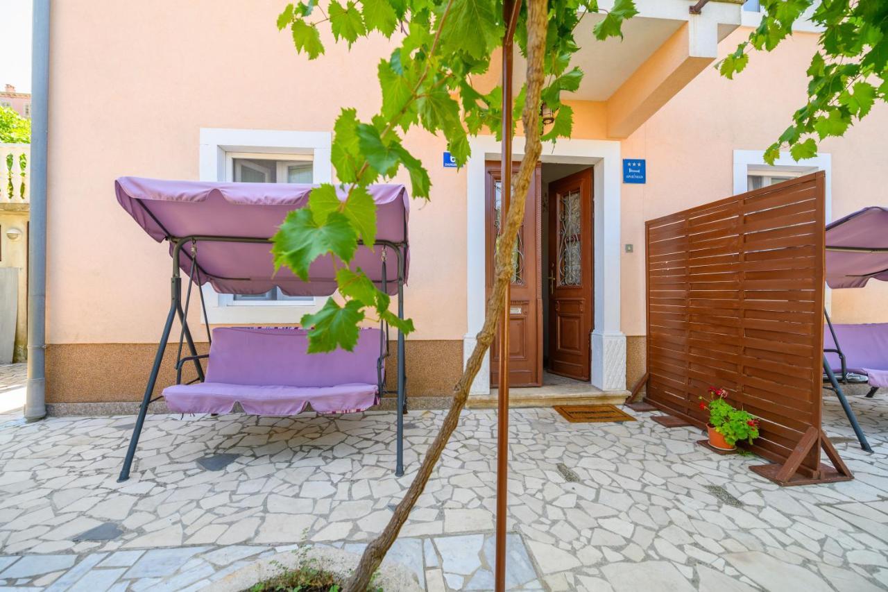 Apartmani Loreta Mali Lošinj Zewnętrze zdjęcie